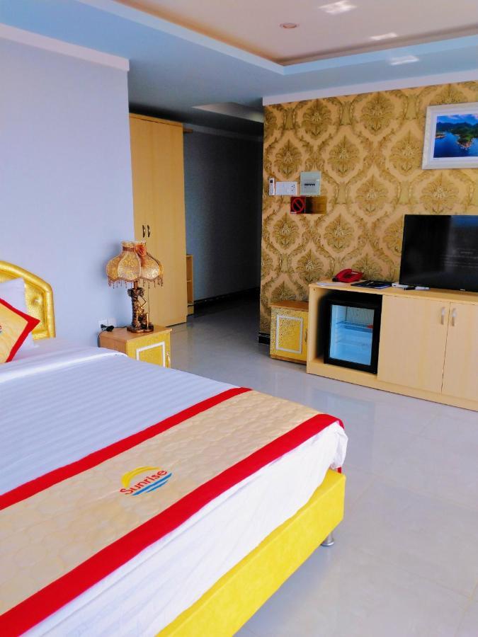 فندق KháCh SạN Sunrise Ninh ThuạN فان رانغ المظهر الخارجي الصورة