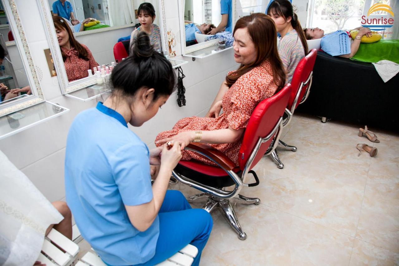 فندق KháCh SạN Sunrise Ninh ThuạN فان رانغ المظهر الخارجي الصورة